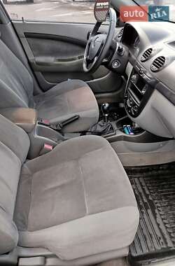 Универсал Chevrolet Lacetti 2006 в  фото 5 Универсал Chevrolet Lacetti 2006 в