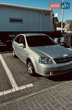 Седан Chevrolet Lacetti 2005 в Киеве