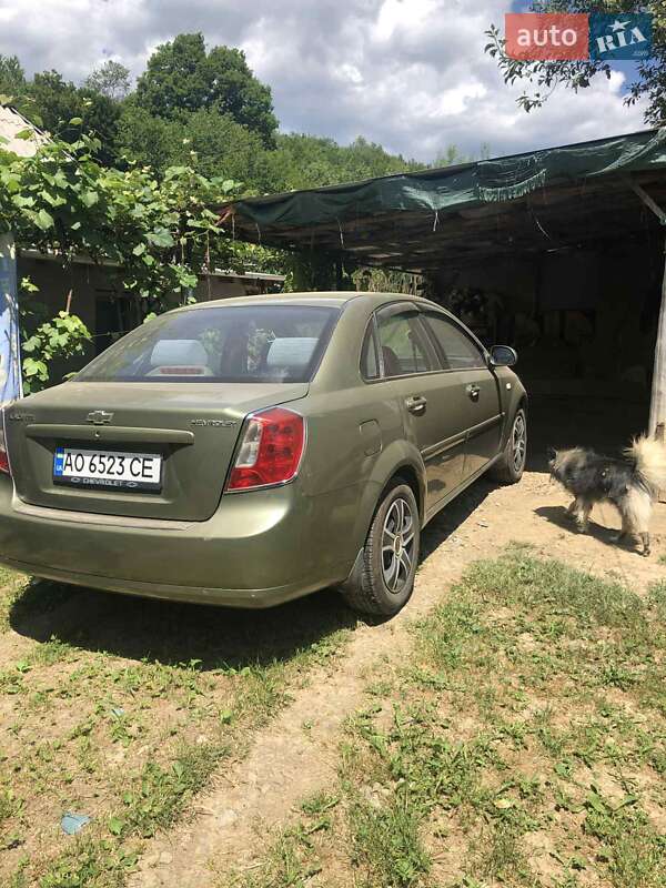 Седан Chevrolet Lacetti 2005 в Ужгороде фото 5 Седан Chevrolet Lacetti 2005 в Ужгороде