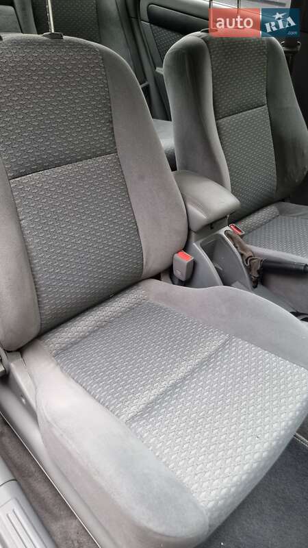 Седан Chevrolet Lacetti 2004 в Киеве