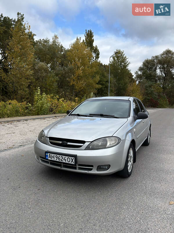 Хэтчбек Chevrolet Lacetti 2009 в Днепре фото 3 Хэтчбек Chevrolet Lacetti 2009 в Днепре