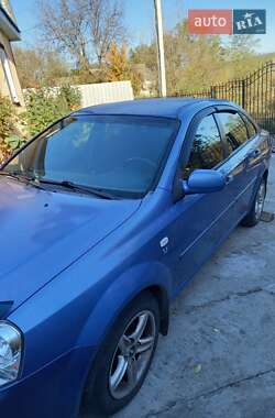 Седан Chevrolet Lacetti 2006 в  фото 6 Седан Chevrolet Lacetti 2006 в