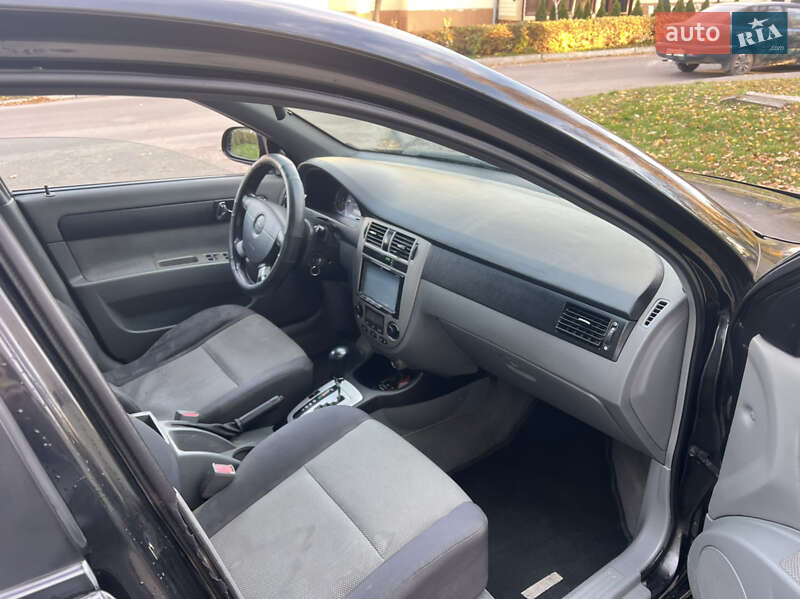 Седан Chevrolet Lacetti 2009 в Жовкве