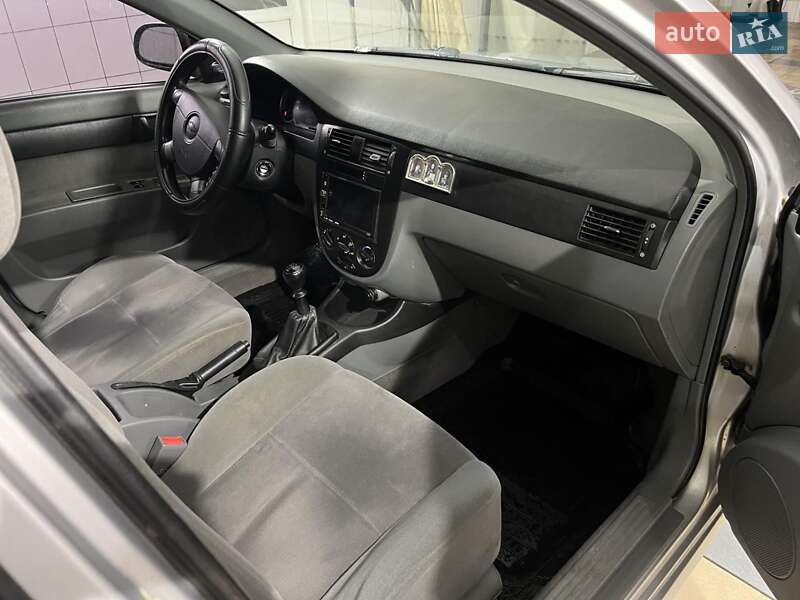 Седан Chevrolet Lacetti 2007 в Костополе фото 11 Седан Chevrolet Lacetti 2007 в Костополе