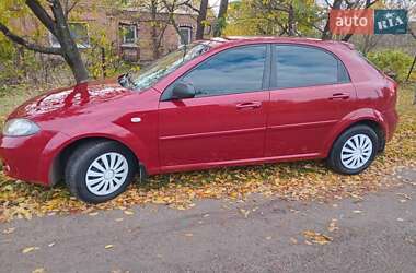 Хетчбек Chevrolet Lacetti 2007 в  фото 4 Хетчбек Chevrolet Lacetti 2007 в