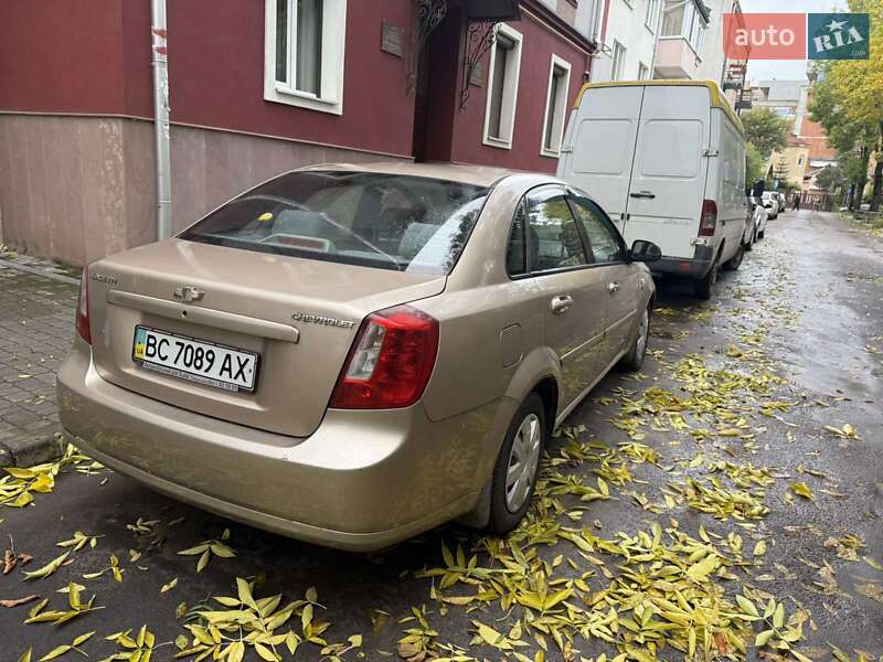 Седан Chevrolet Lacetti 2006 в Львові