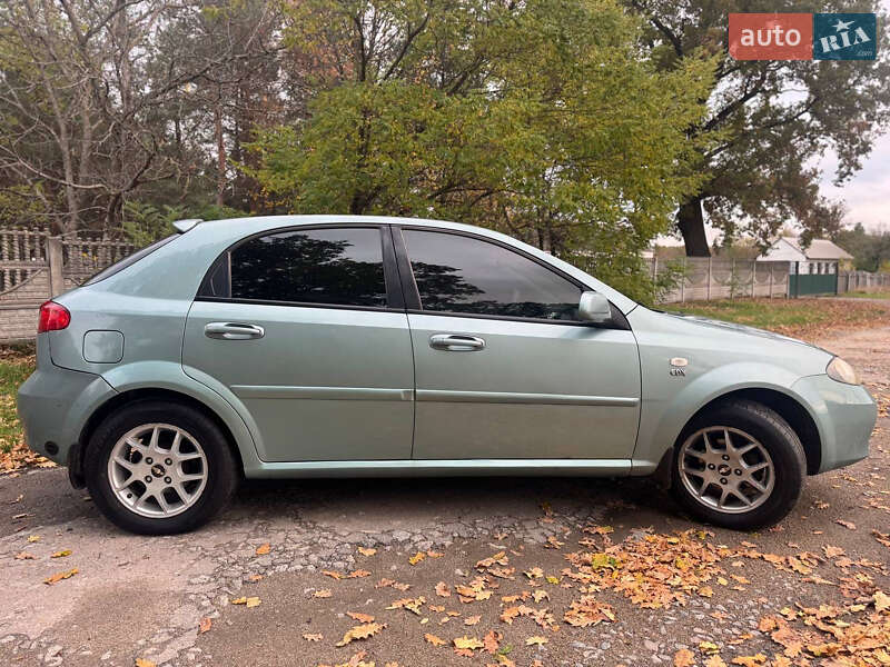 Хэтчбек Chevrolet Lacetti 2007 в Тараще фото 4 Хэтчбек Chevrolet Lacetti 2007 в Тараще