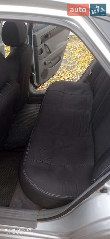 Седан Chevrolet Lacetti 2011 в Запорожье