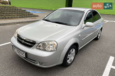 Седан Chevrolet Lacetti 2006 в Киеве