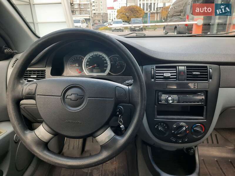 Седан Chevrolet Lacetti 2008 в Хмельницькому