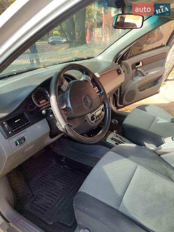 Седан Chevrolet Lacetti 2005 в Дніпрі