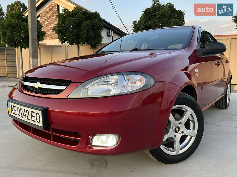 Хэтчбек Chevrolet Lacetti 2010 в Павлограде фото 9 Хэтчбек Chevrolet Lacetti 2010 в Павлограде