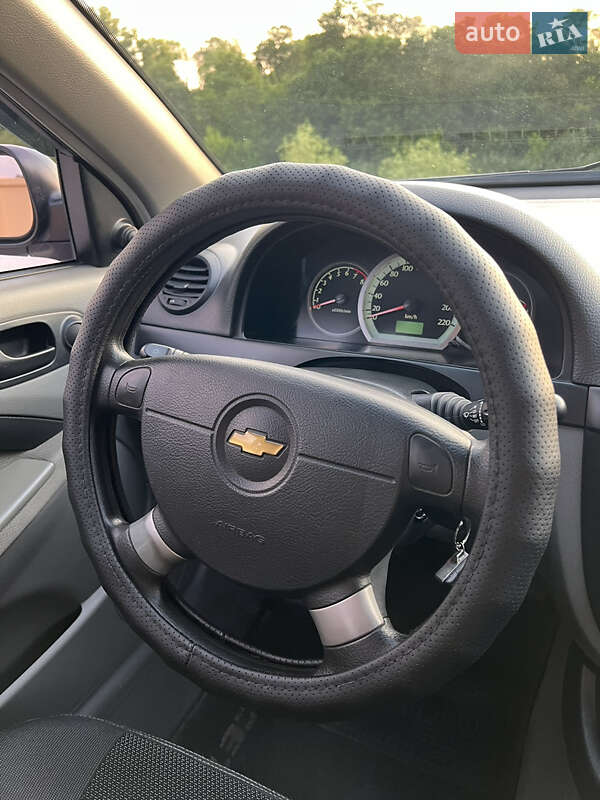 Хэтчбек Chevrolet Lacetti 2010 в Павлограде фото 27 Хэтчбек Chevrolet Lacetti 2010 в Павлограде
