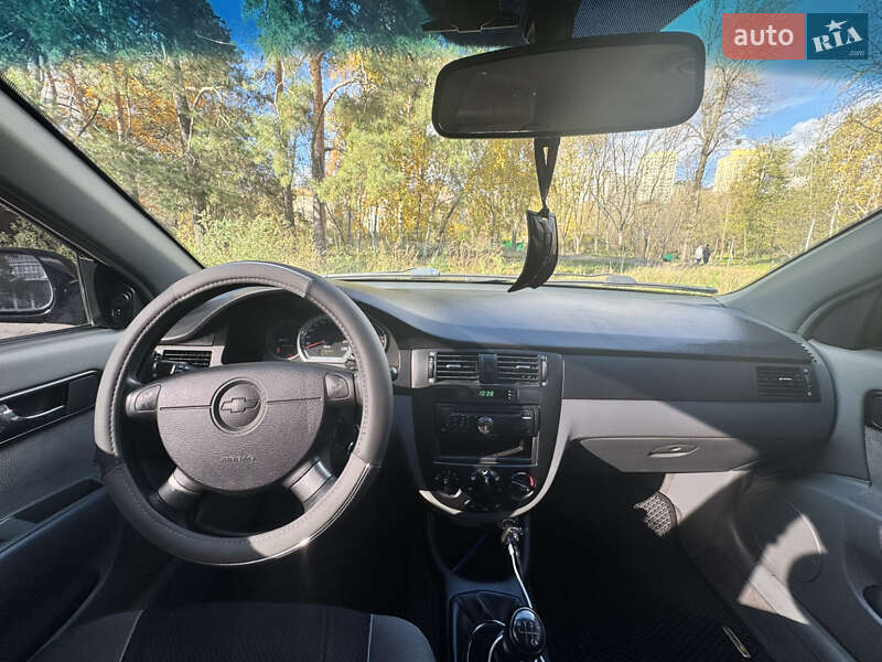 Седан Chevrolet Lacetti 2008 в Києві