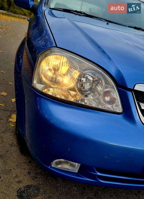 Седан Chevrolet Lacetti 2004 в Вишневом