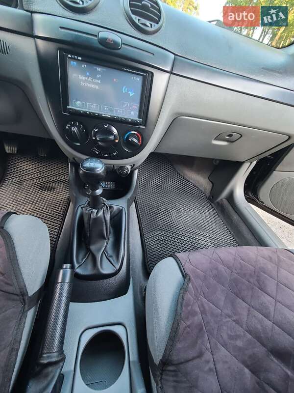 Хетчбек Chevrolet Lacetti 2012 в Києві