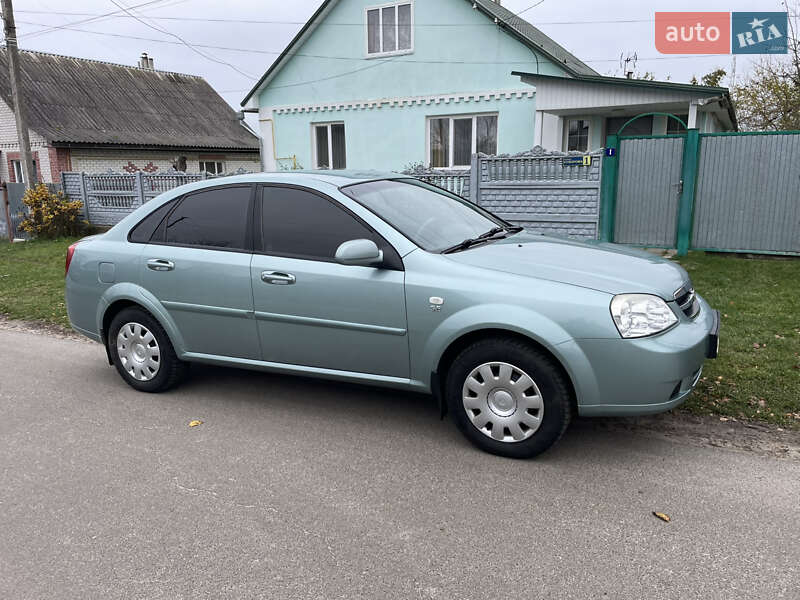 Седан Chevrolet Lacetti 2008 в Чернигове