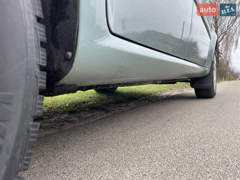 Седан Chevrolet Lacetti 2008 в Чернигове