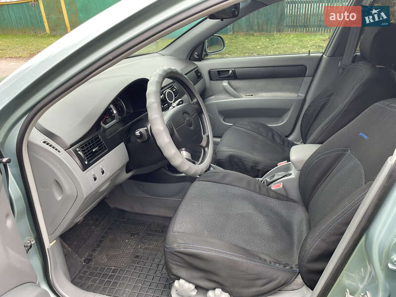 Седан Chevrolet Lacetti 2008 в Чернигове