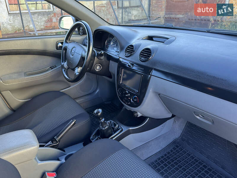 Универсал Chevrolet Lacetti 2012 в Дрогобыче