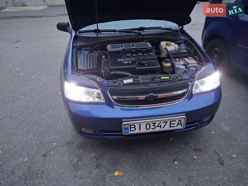 Седан Chevrolet Lacetti 2008 в Полтаві