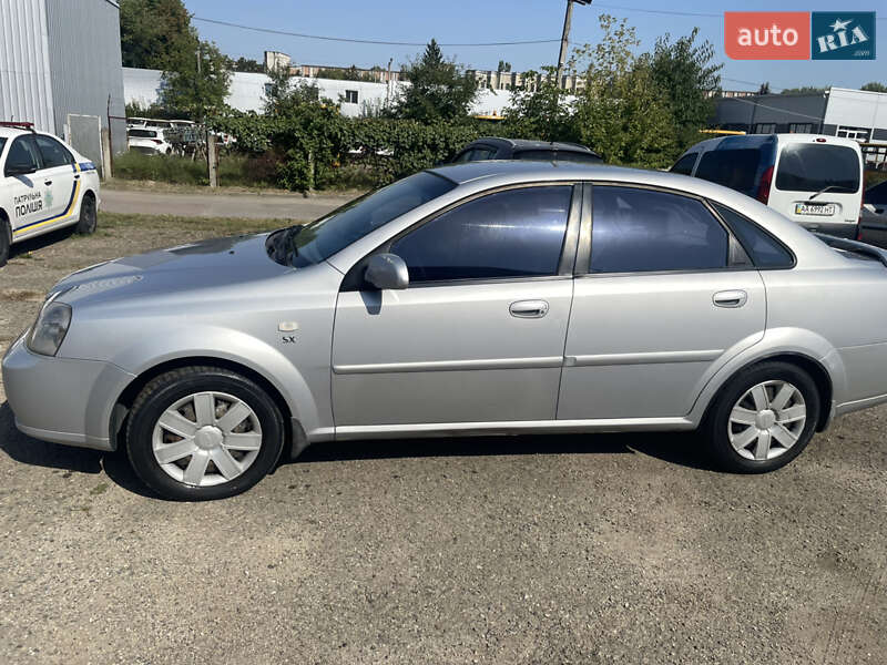 Седан Chevrolet Lacetti 2004 в Львове фото Седан Chevrolet Lacetti 2004 в Львове
