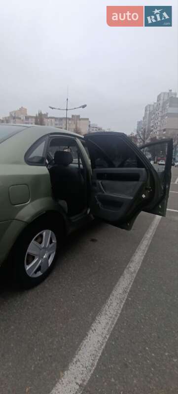 Седан Chevrolet Lacetti 2004 в Броварах