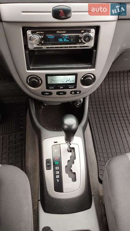 Хэтчбек Chevrolet Lacetti 2008 в Харькове фото 7 Хэтчбек Chevrolet Lacetti 2008 в Харькове