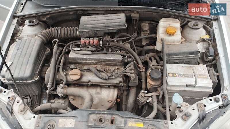 Хэтчбек Chevrolet Lacetti 2008 в Харькове фото 12 Хэтчбек Chevrolet Lacetti 2008 в Харькове