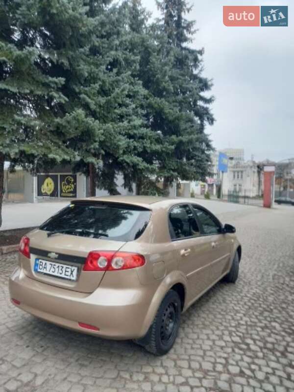 Хэтчбек Chevrolet Lacetti 2006 в Кропивницком