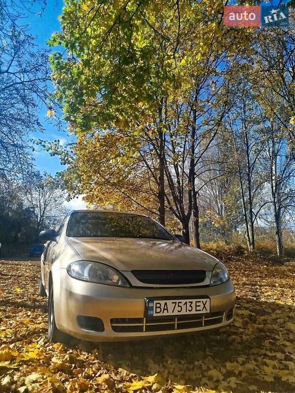 Хэтчбек Chevrolet Lacetti 2006 в Кропивницком