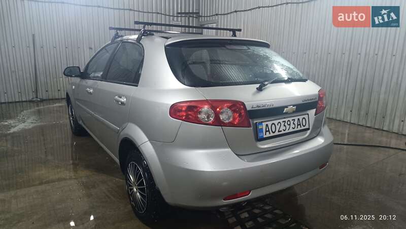 Хэтчбек Chevrolet Lacetti 2008 в Рахове фото Хэтчбек Chevrolet Lacetti 2008 в Рахове