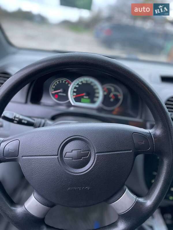 Хэтчбек Chevrolet Lacetti 2007 в Одессе фото 20 Хэтчбек Chevrolet Lacetti 2007 в Одессе