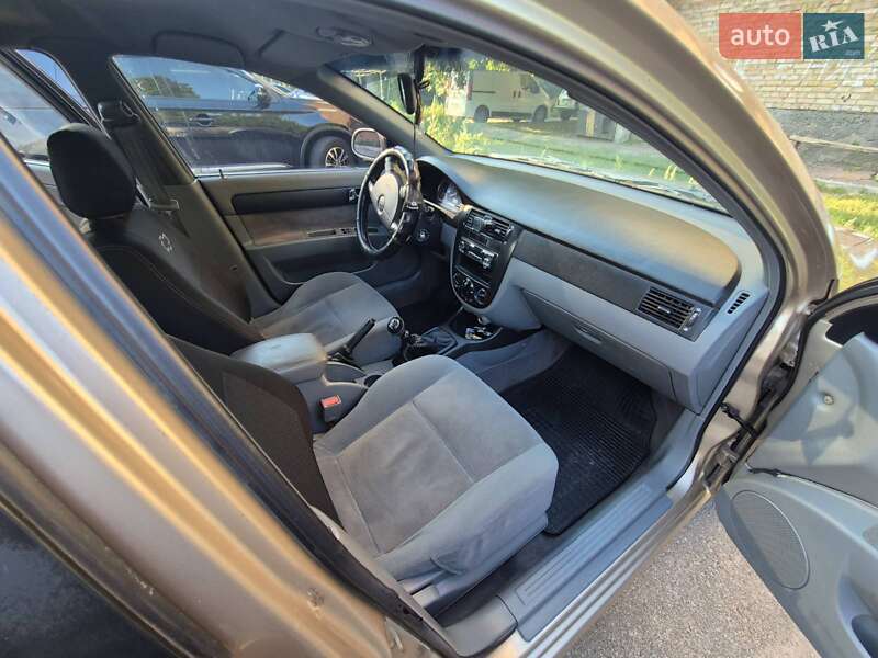 Седан Chevrolet Lacetti 2007 в Києві фото 16 Седан Chevrolet Lacetti 2007 в Києві