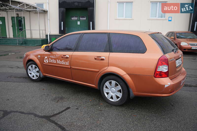 Универсал Chevrolet Lacetti 2006 в Вишневом