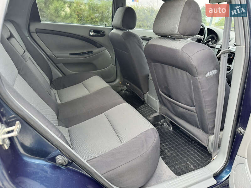 Хэтчбек Chevrolet Lacetti 2007 в Виннице