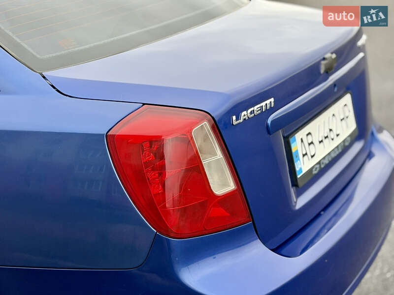 Седан Chevrolet Lacetti 2008 в Виннице