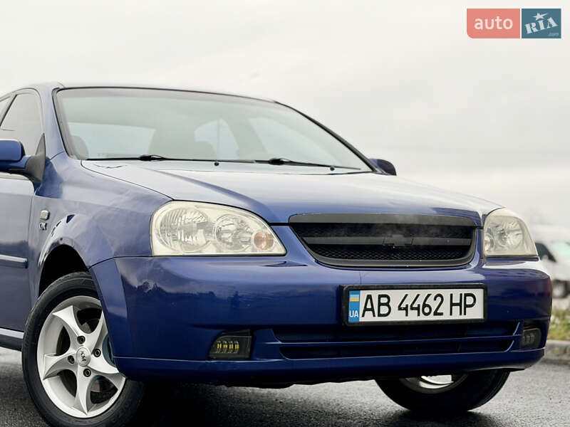 Седан Chevrolet Lacetti 2008 в Виннице