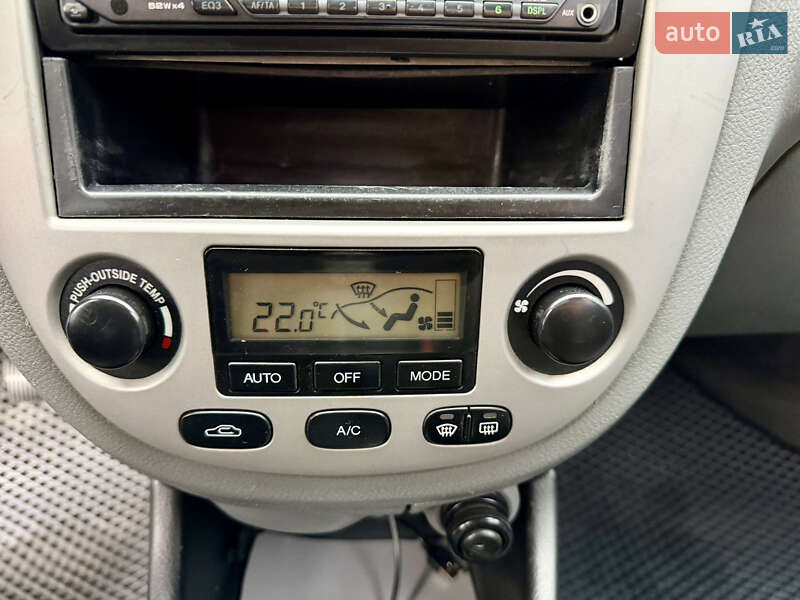 Седан Chevrolet Lacetti 2008 в Виннице