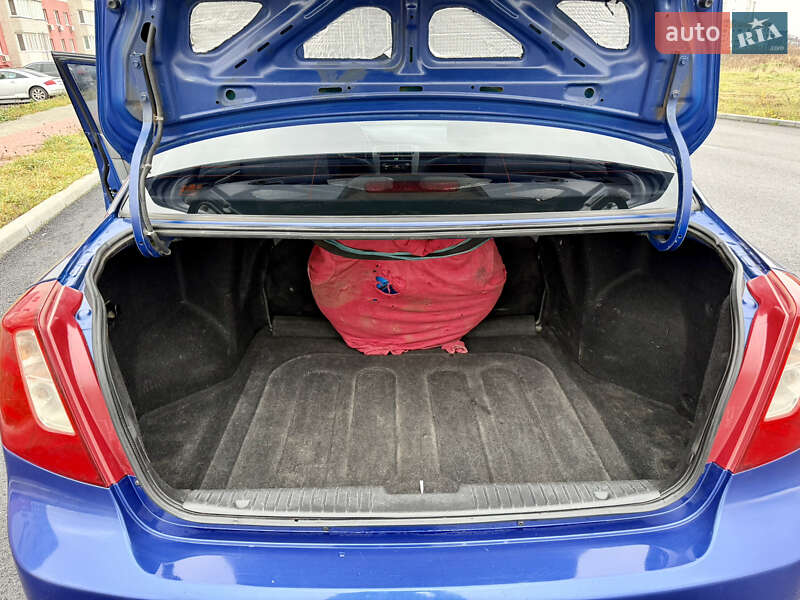 Седан Chevrolet Lacetti 2008 в Виннице