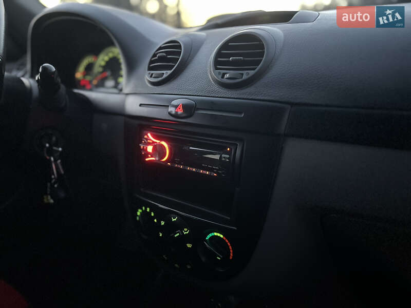 Універсал Chevrolet Lacetti 2011 в Сторожинці