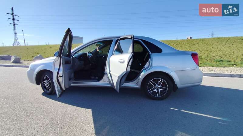 Седан Chevrolet Lacetti 2005 в Днепре фото 13 Седан Chevrolet Lacetti 2005 в Днепре