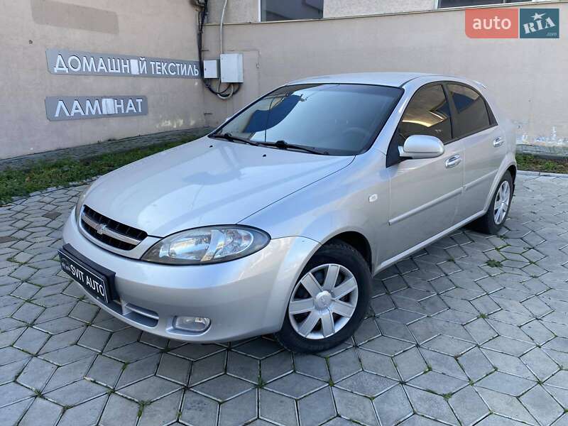 Хэтчбек Chevrolet Lacetti 2007 в Николаеве фото 18 Хэтчбек Chevrolet Lacetti 2007 в Николаеве