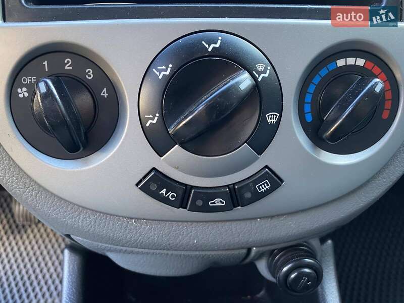 Хэтчбек Chevrolet Lacetti 2007 в Николаеве фото 33 Хэтчбек Chevrolet Lacetti 2007 в Николаеве