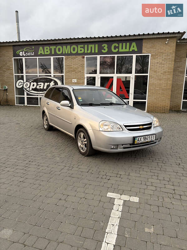 Универсал Chevrolet Lacetti 2008 в Харькове фото Универсал Chevrolet Lacetti 2008 в Харькове