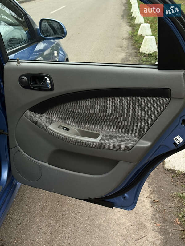 Хэтчбек Chevrolet Lacetti 2006 в Белой Церкви фото 21 Хэтчбек Chevrolet Lacetti 2006 в Белой Церкви