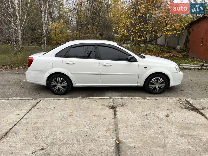 Седан Chevrolet Lacetti 2006 в Запорожье фото 6 Седан Chevrolet Lacetti 2006 в Запорожье