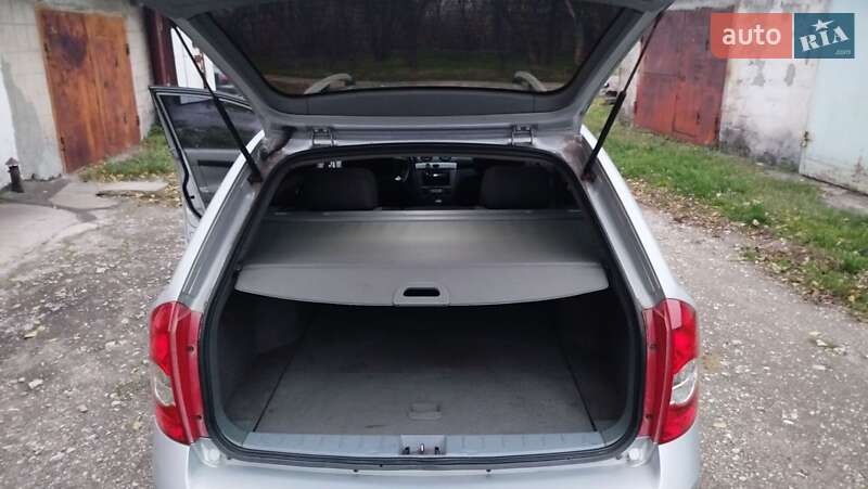 Универсал Chevrolet Lacetti 2006 в Каменском фото 12 Универсал Chevrolet Lacetti 2006 в Каменском