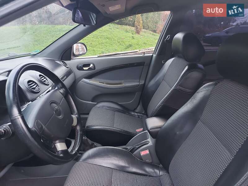 Універсал Chevrolet Lacetti 2011 в Києві фото 15 Універсал Chevrolet Lacetti 2011 в Києві