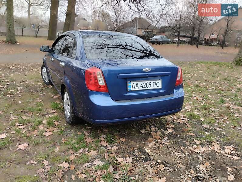 Седан Chevrolet Lacetti 2005 в Лубнах